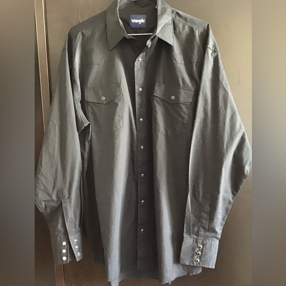 Wrangler Other - Wrangler Black Snap-Front Western Shirt